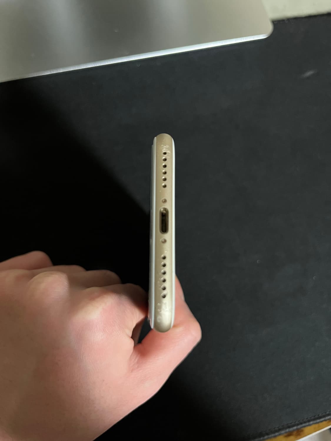 아이폰7 골드 32기가 상품이미지6