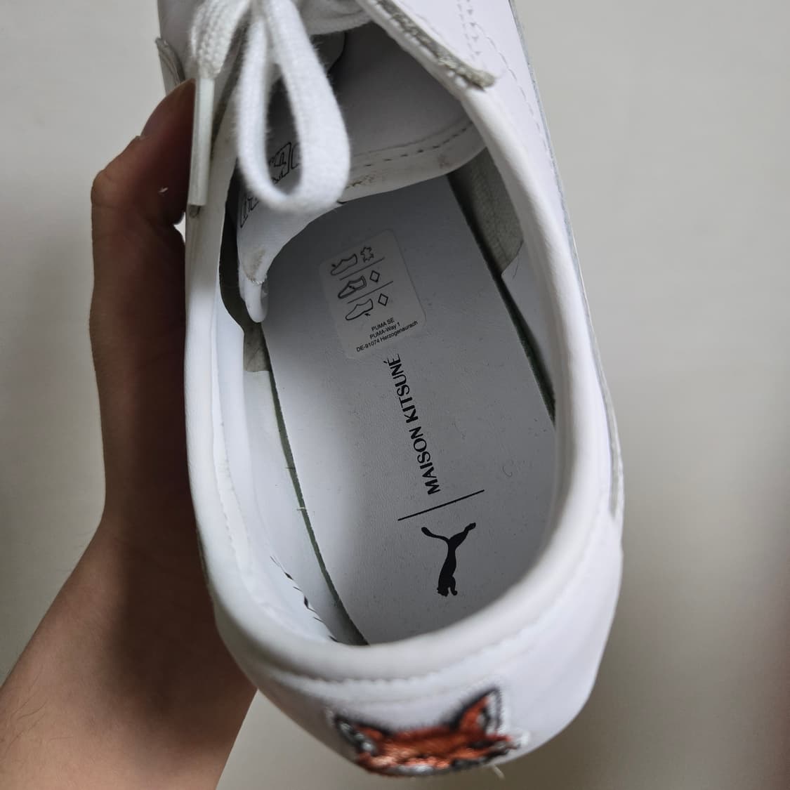 푸마 메종키츠네 로마 화이트 스니커즈 / 남성 신발 / 남성 스니커즈 상품이미지5