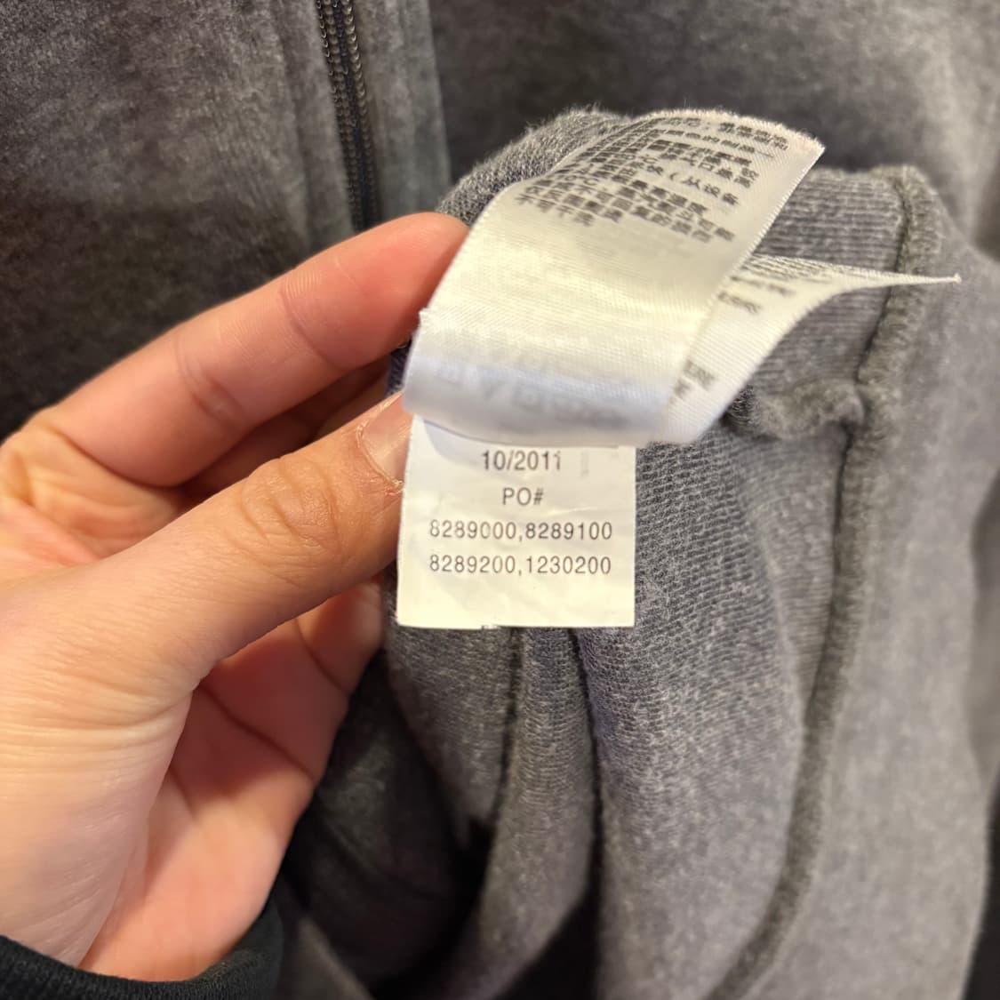 쥬시 꾸뛰르 그레이 벨벳 후드 집업 상품이미지8