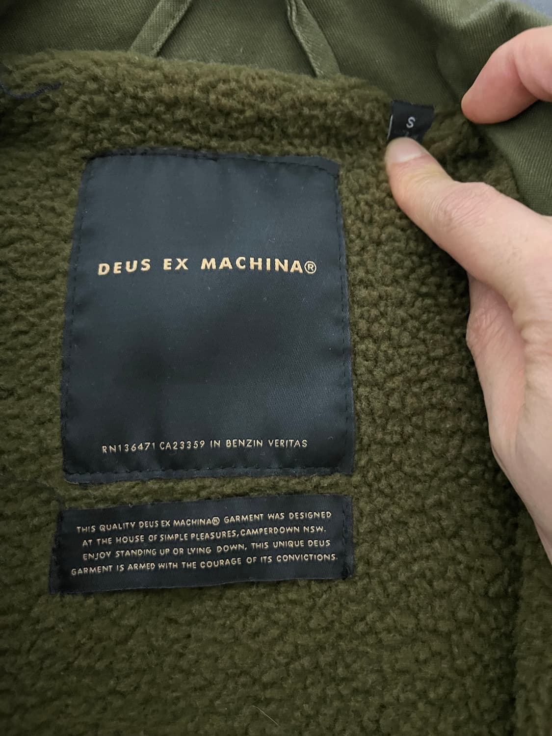 데우스 엑스 마키나 A-2 덱 자켓 올리브 S 상품이미지3