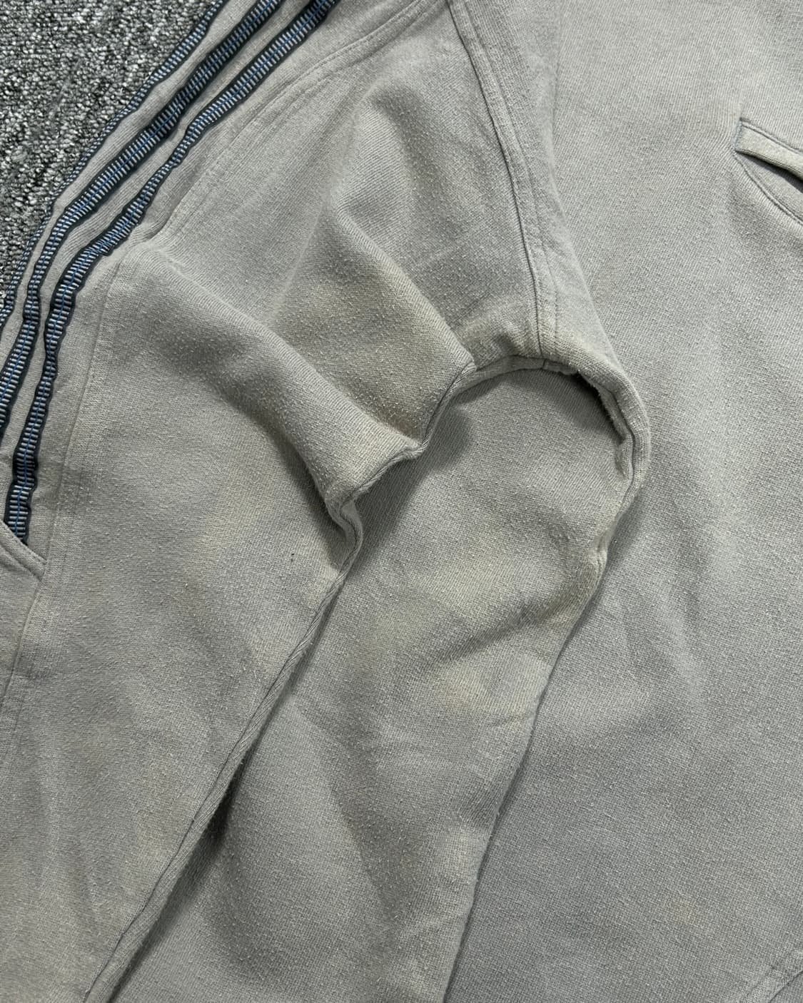 아디다스 00‘s 그레이 맨투맨  상품이미지8