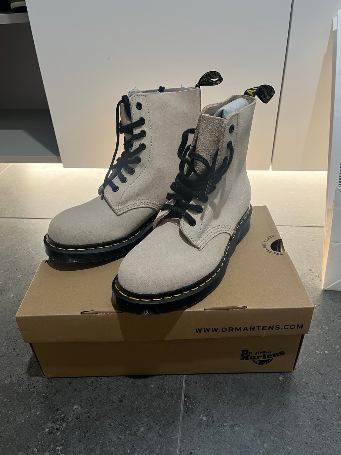 *새상품 닥터마틴 1460 파스칼 워커 빈티지 베이지 상품이미지5