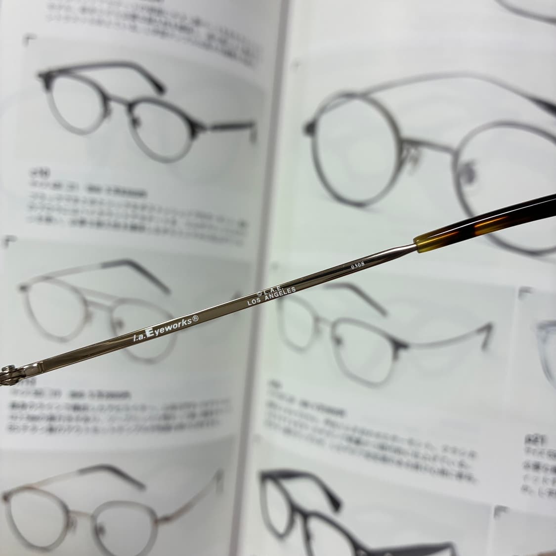 l.a. EYEWORKS 엘에이 아이웍스 골드 티타늄 원형 안경 상품이미지5
