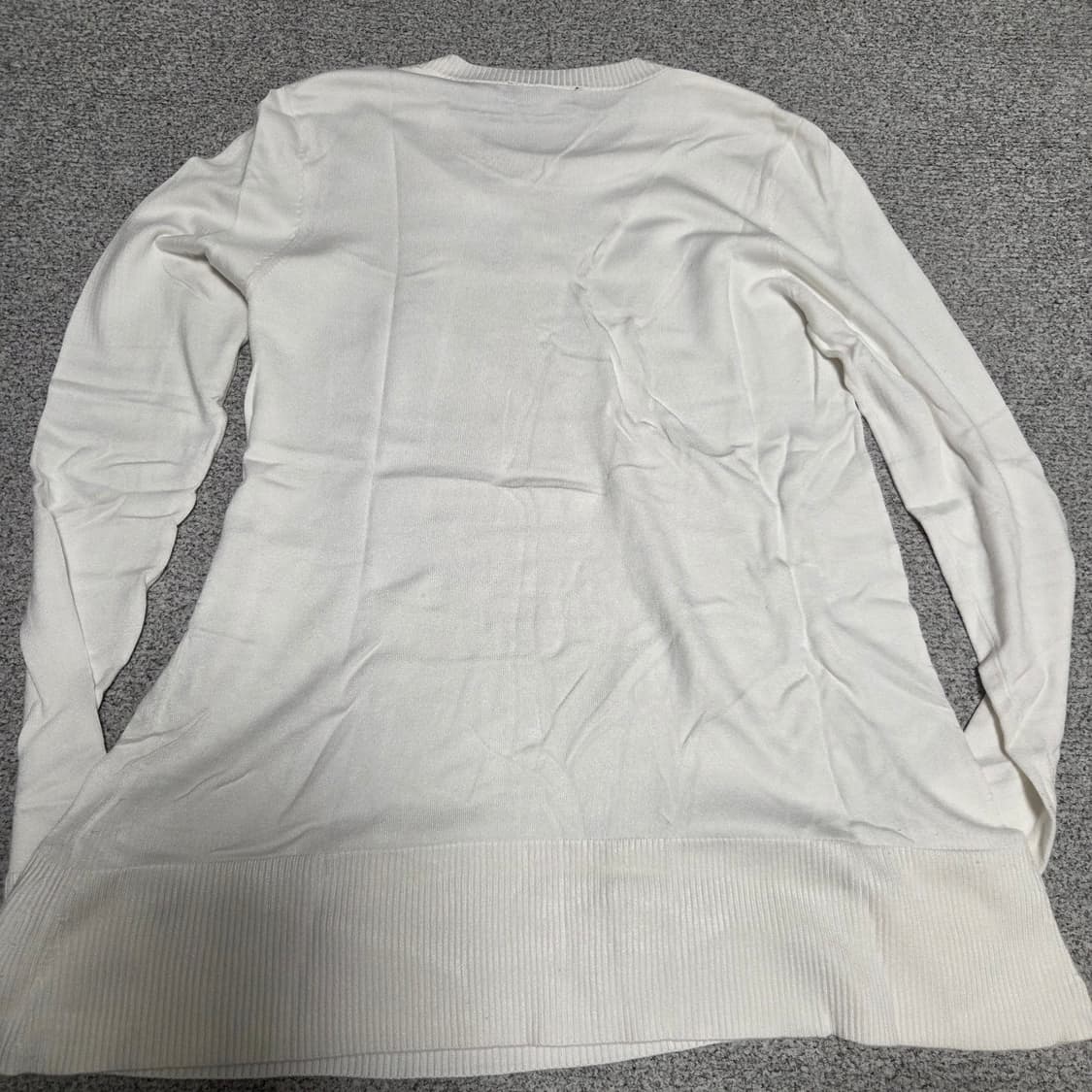 DKNY 미니멀 A라인 니트 S-M 상품이미지5