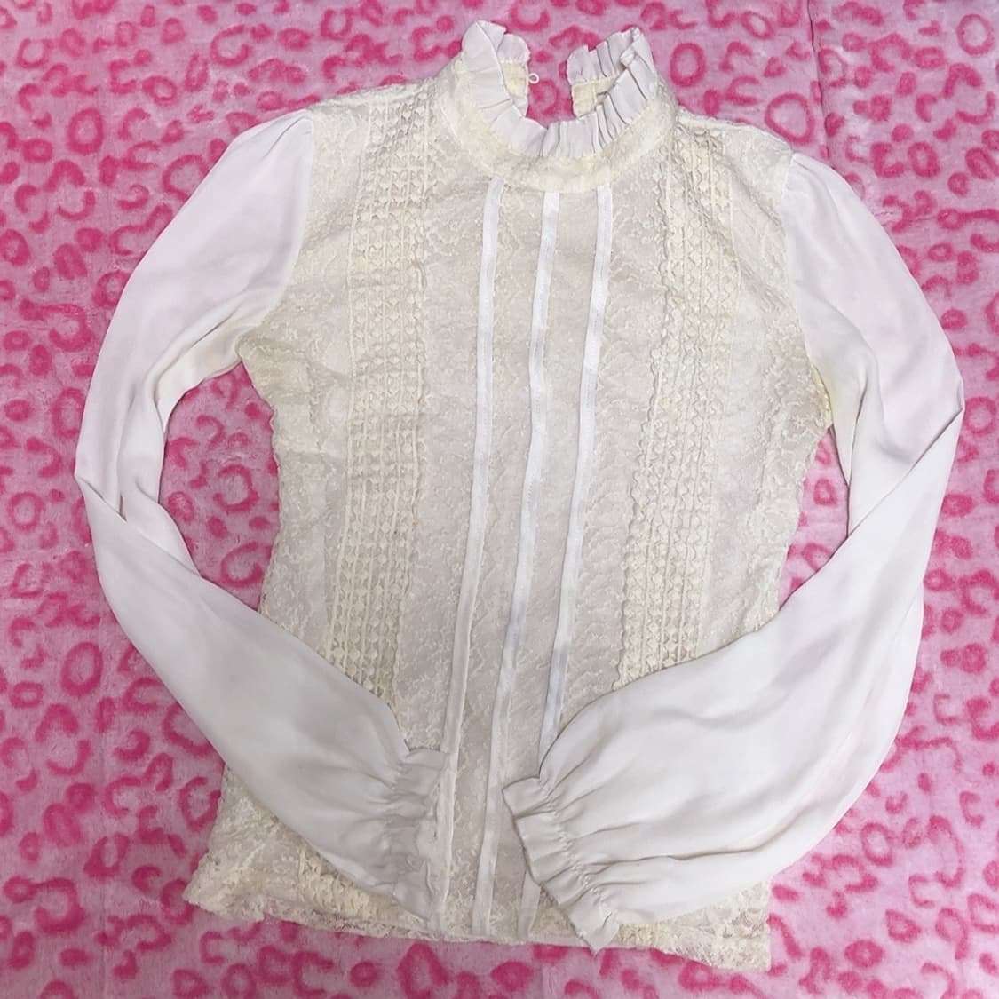 공포게임 여주 코케트 레이스 블라우스  상품이미지1