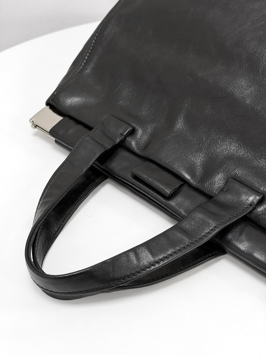 미우미우 비텔로 보사 세르니에라 토트백 상품이미지6