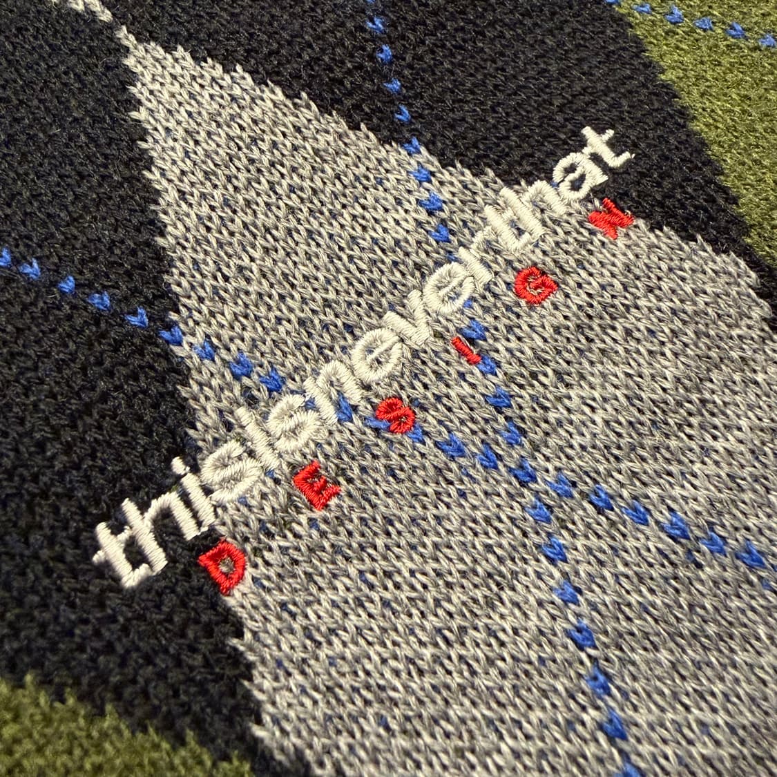 [L] 디스이즈네버댓 아가일 가디건 카키 B332 상품이미지4