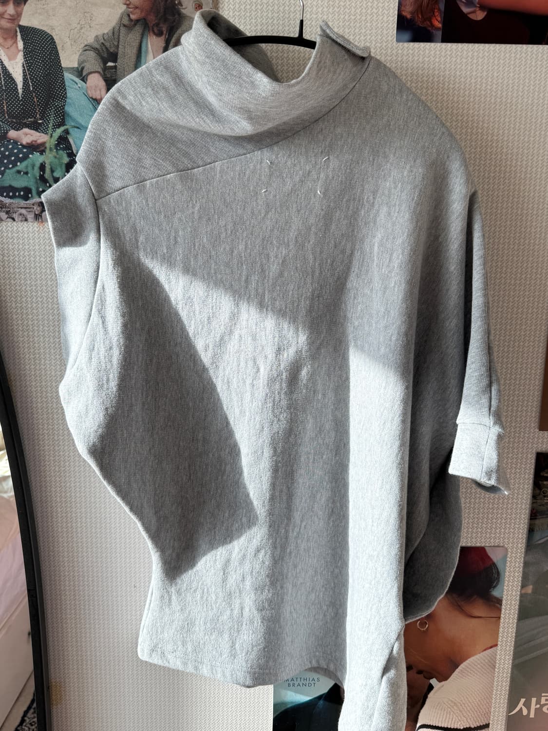 메종마르지엘라 어시메트릭 탑 상품이미지3