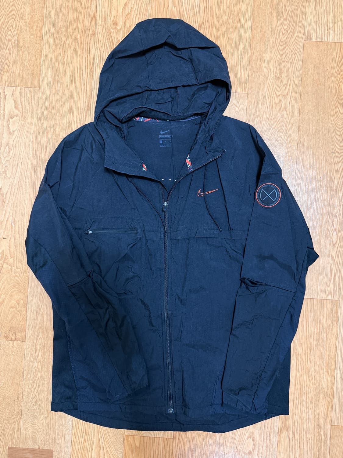 Nike 바람막이 상품이미지1