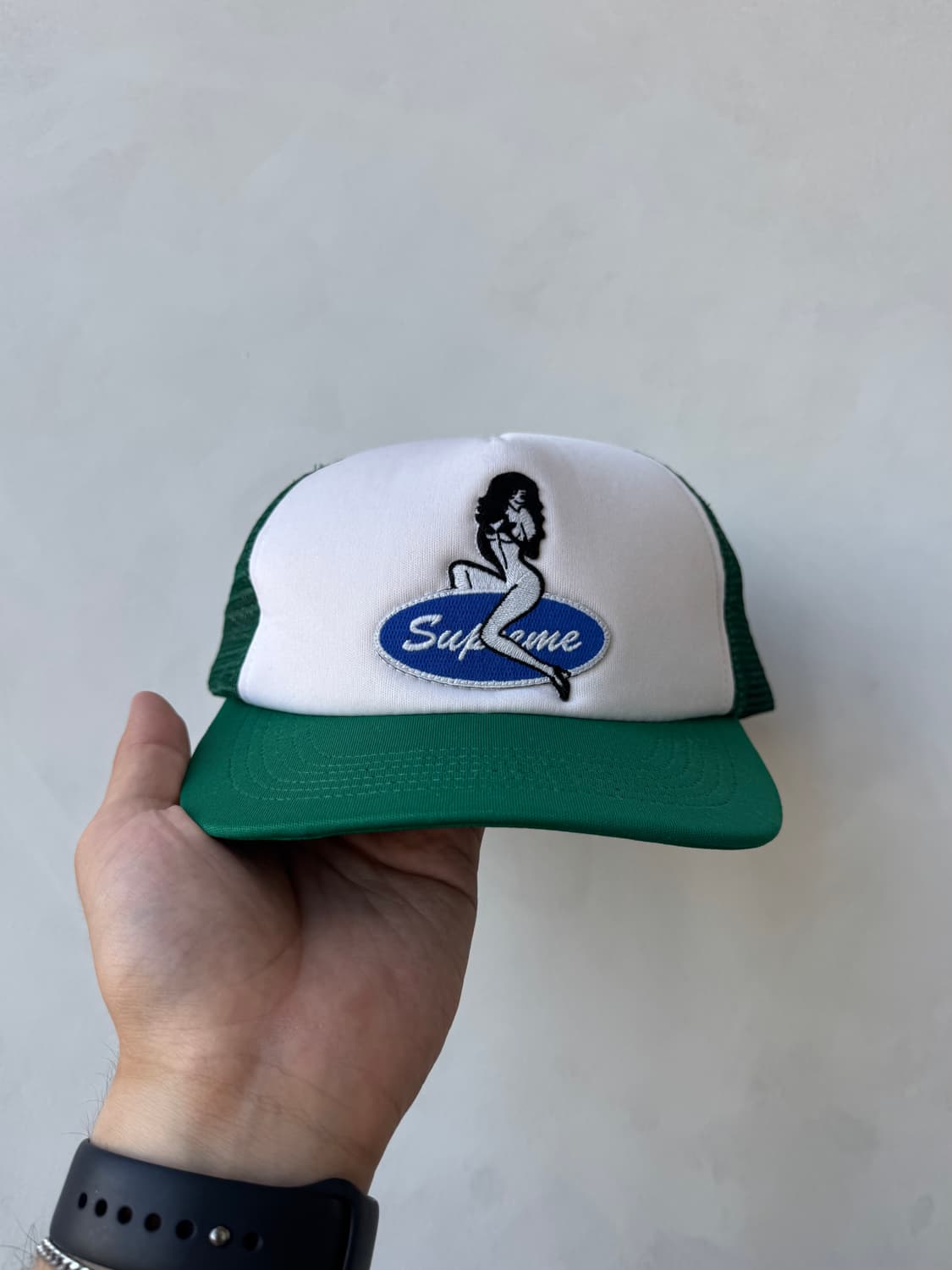 Fw22 슈프림 핀업걸 캡 상품이미지1