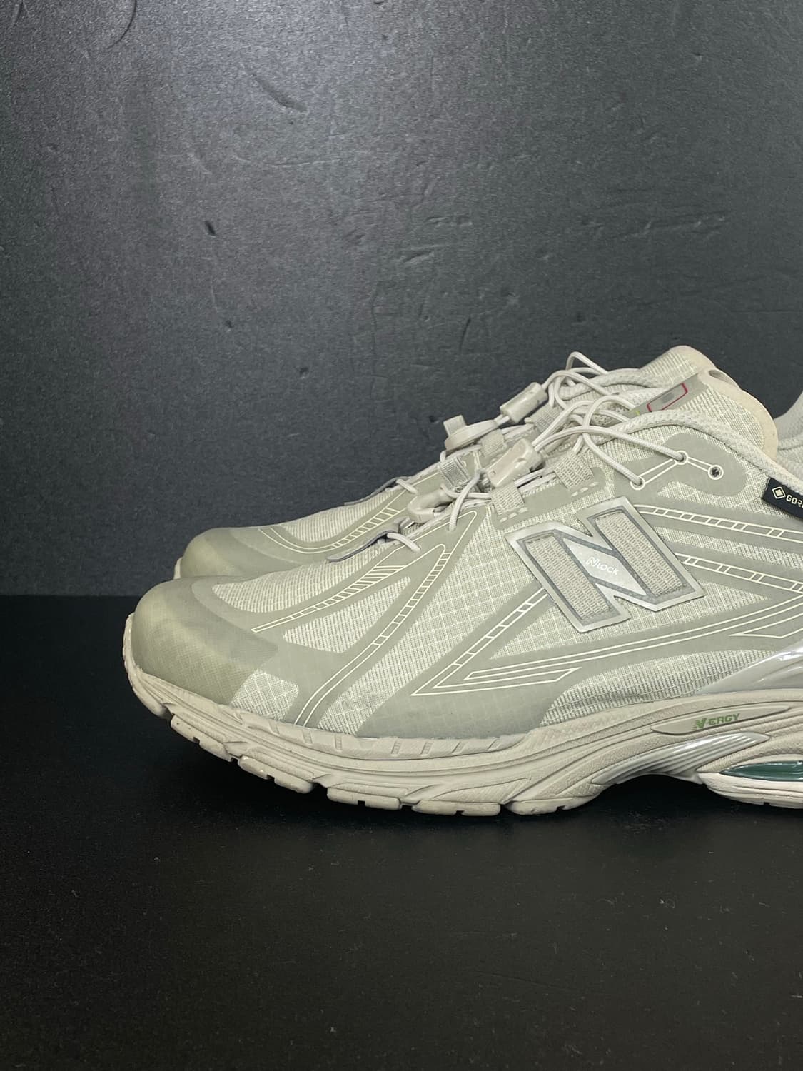 [275] 뉴발란스 1906R 고어텍스 스니커즈 상품이미지5
