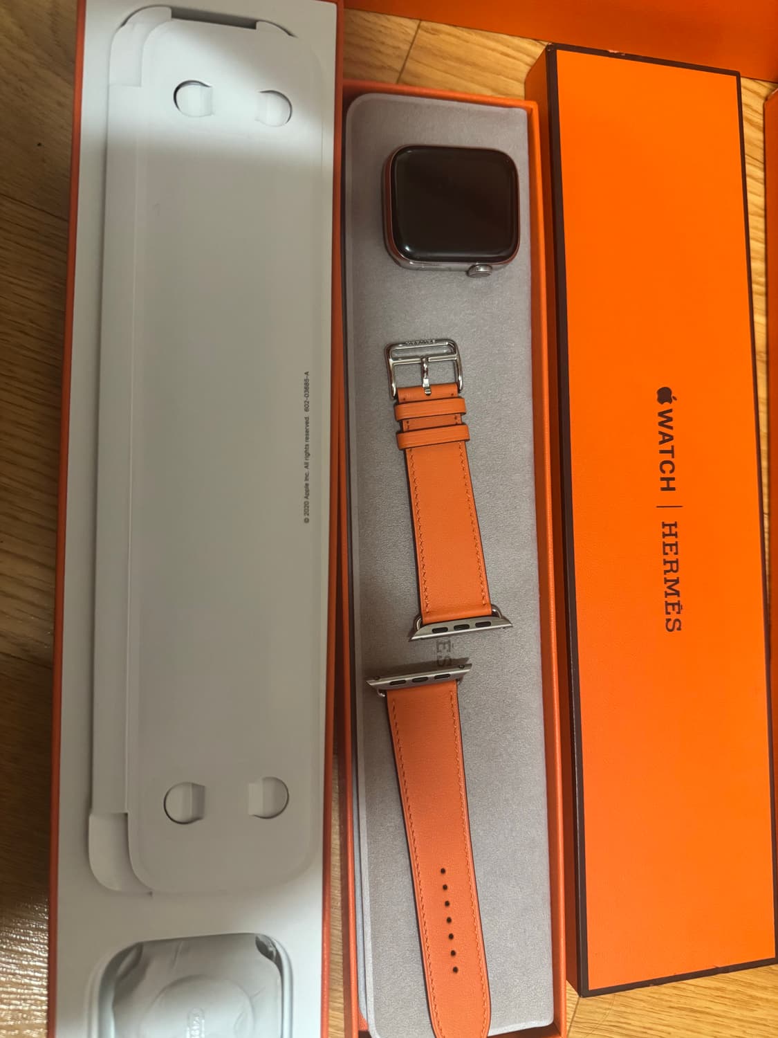 애플워치6 에르메스 44mm 상품이미지1