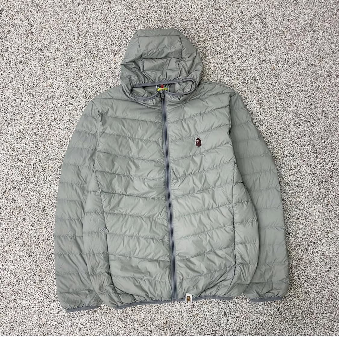 [착샷O]베이프 후드 경량패딩 그레이 상품이미지2