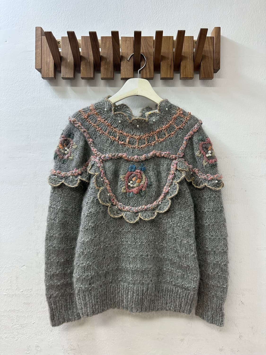일본빈티지 플라워 자수 디테일 울 니트 풀오버  상품이미지1