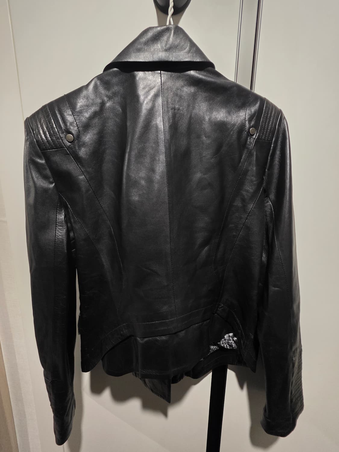 kozzo 블랙 양가죽 라이더 자켓77 상품이미지2