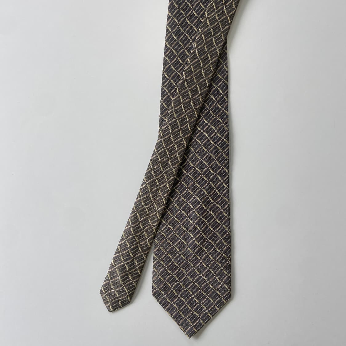 이세이미야케 정품 명품넥타이 (isseymiyake) 상품이미지1