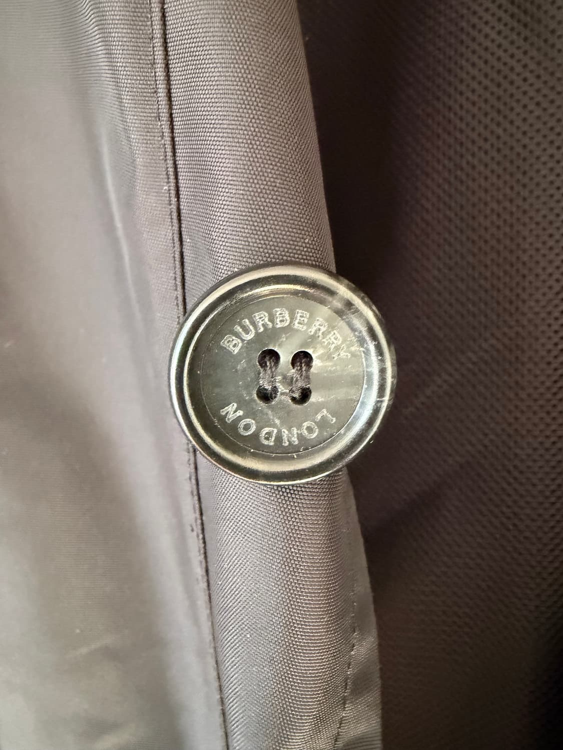 버버리 런던 맥코트 Richardlea 블랙 M 노바체크 정품 상품이미지3