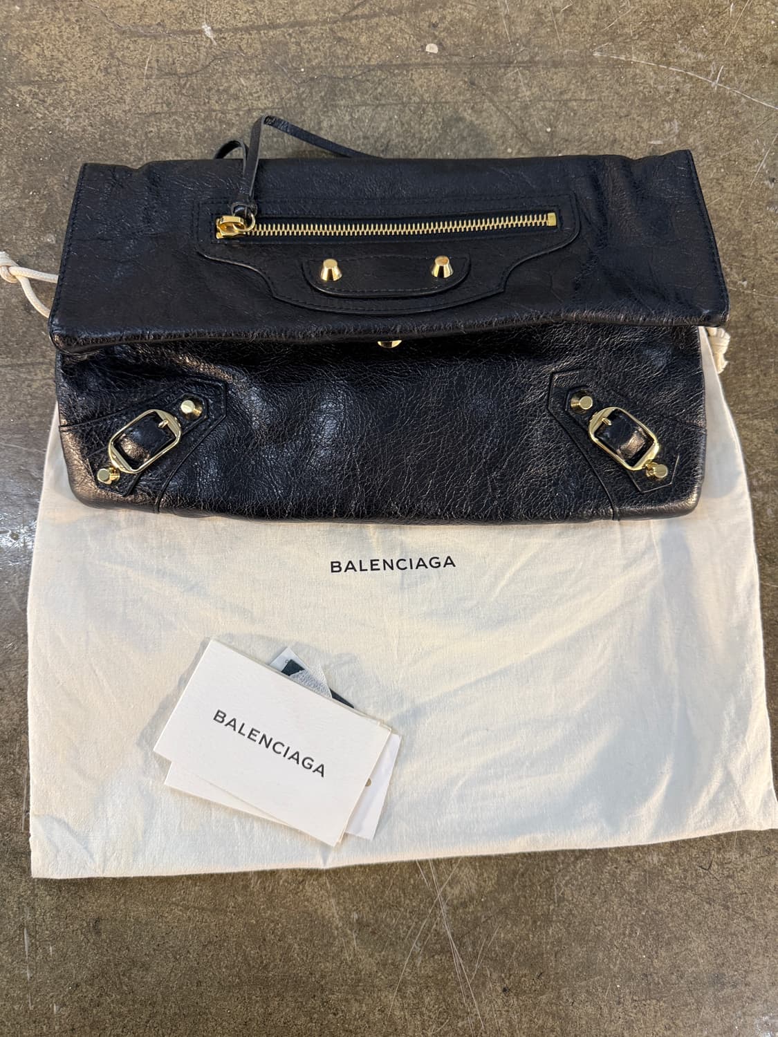 발렌시아가 정품 엔벨로프 블랙 가죽 클러치백 상품이미지2