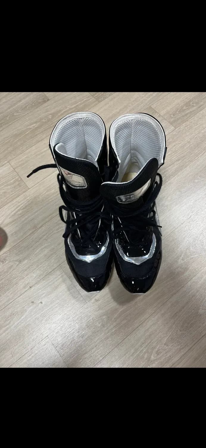 지도칸 복싱화 팝니다 270사이즈 상품이미지1