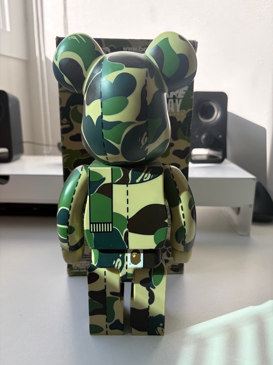 베어브릭 베이프 플레이 400% 상품이미지2