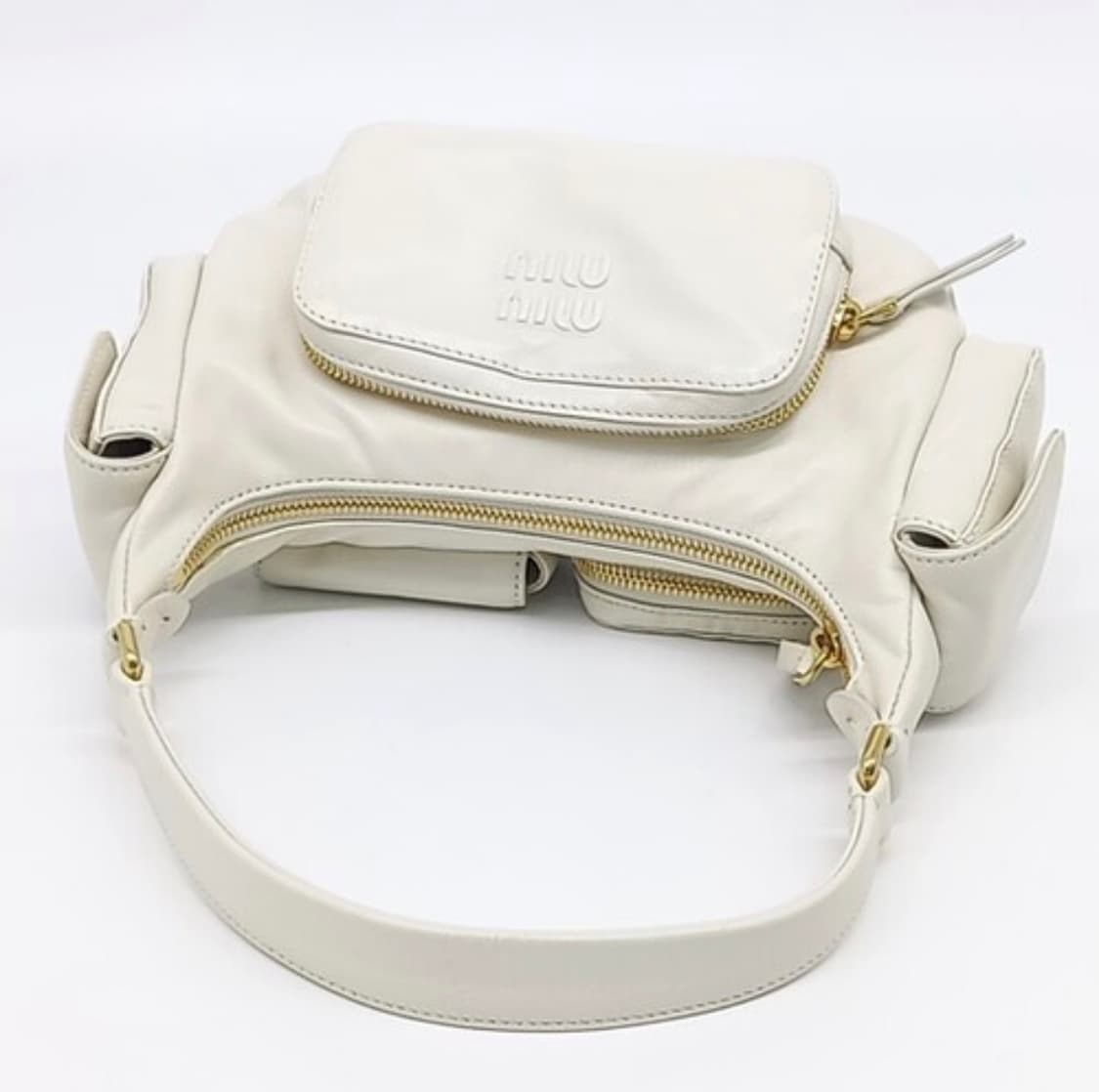 미우미우 나파 포켓백 상품이미지3