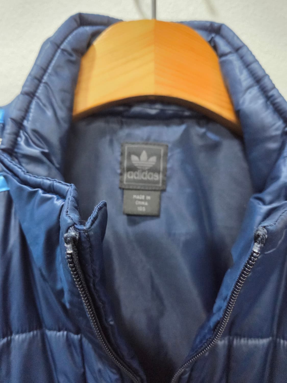 아디다스 오리지널 네이비 경량 집업 패딩 점퍼 105 상품이미지5
