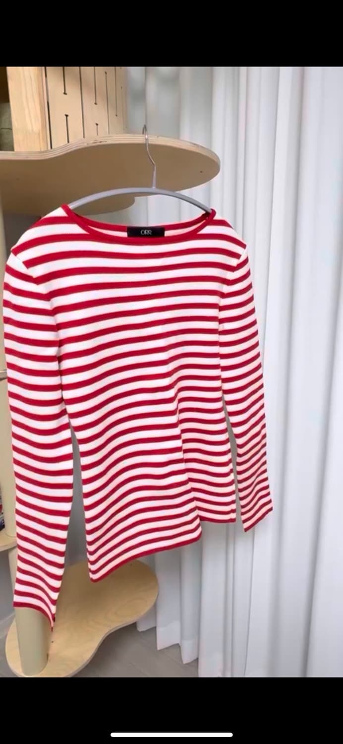 오르 보트넥 슬릿 니트 스트라이프 레드 fw 상품이미지1