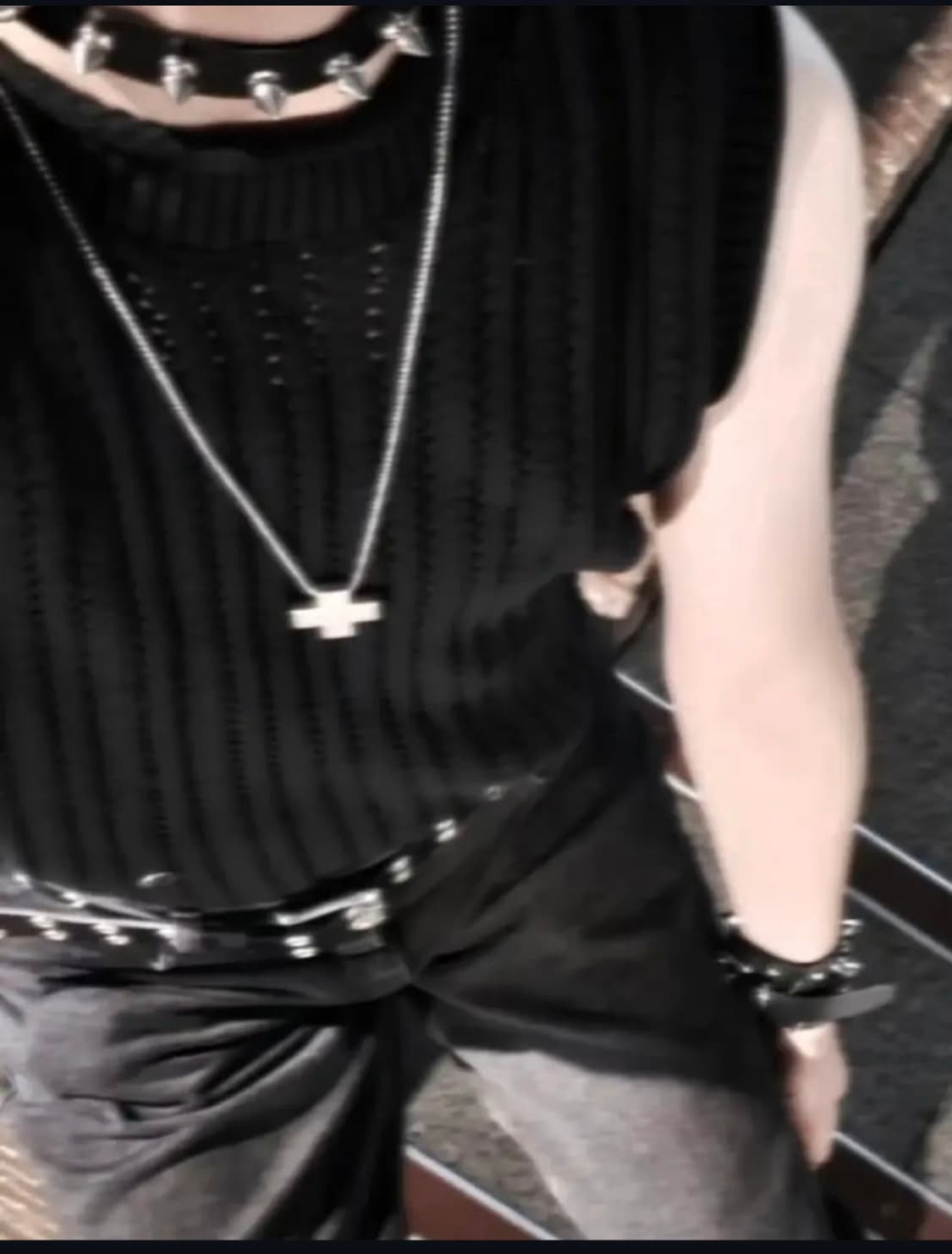 [노이어] 코튼 크로셰 롤링 베스트 (블랙) 상품이미지1