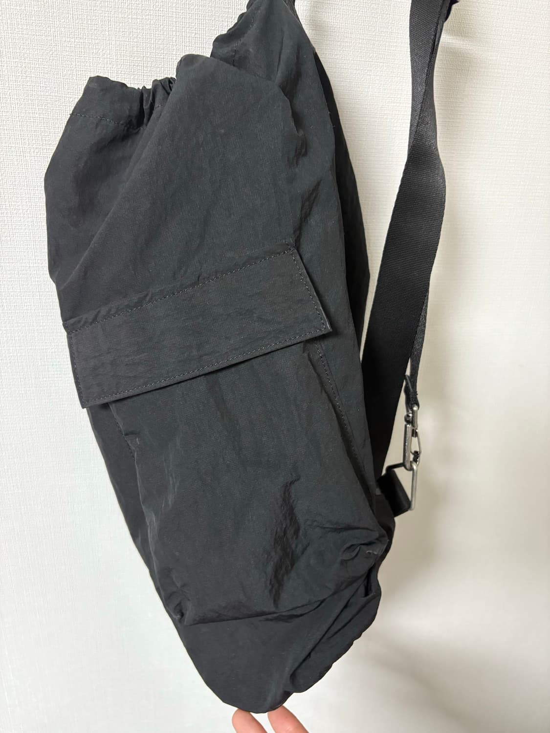 해칭룸 Bottle bag Black 상품이미지2
