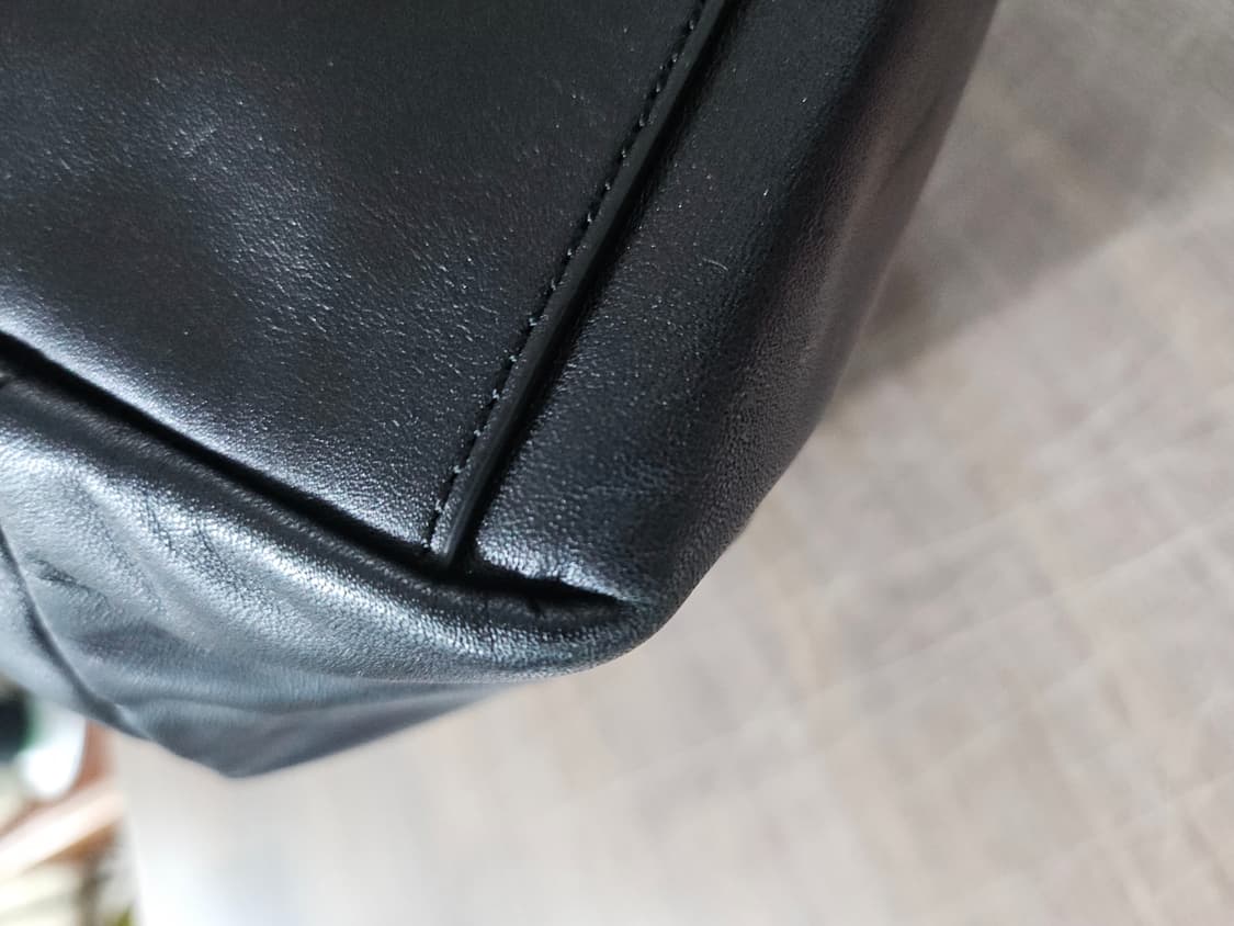 코치 가죽 블랙 로고 패턴 쇼퍼백 상품이미지10