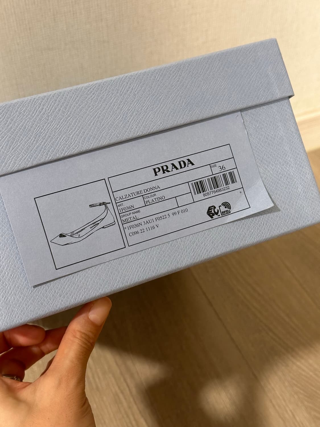프라다 prada 메탈릭 골드 플랫슈즈 36 상품이미지8