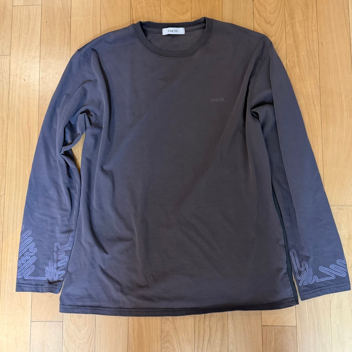 이그노타 코어10 롱슬리브 티셔츠 듄 상품이미지4