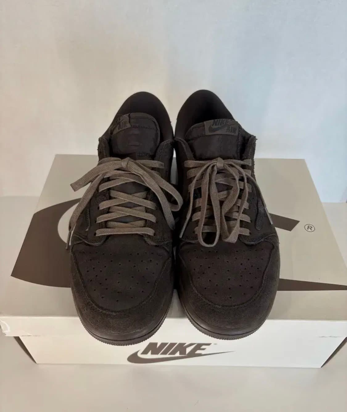 조던1 로우 트래비스 스캇 벨벳 브라운 275 상품이미지1