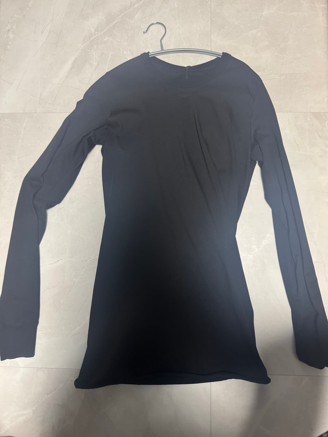 릭오웬스 23FW시즌 컷팅햄 크루넥 L사이즈 상품이미지1