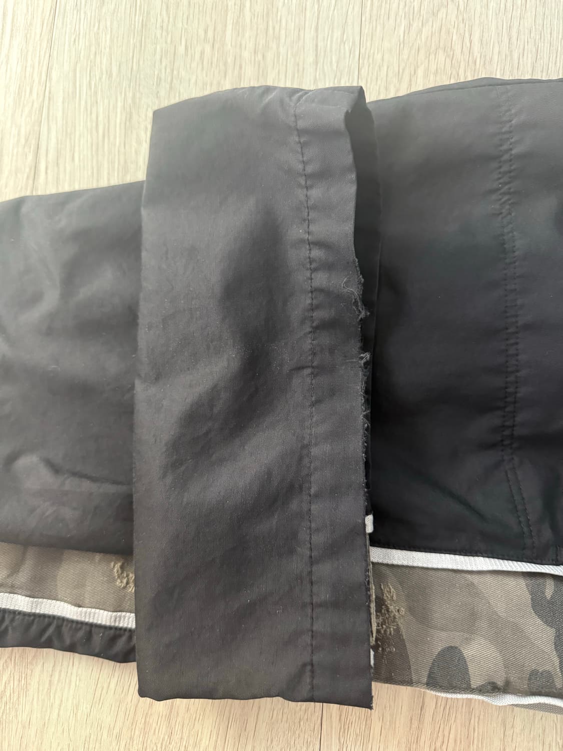 폴리테루 카모트랙 초판 2사 판매해요 상품이미지2