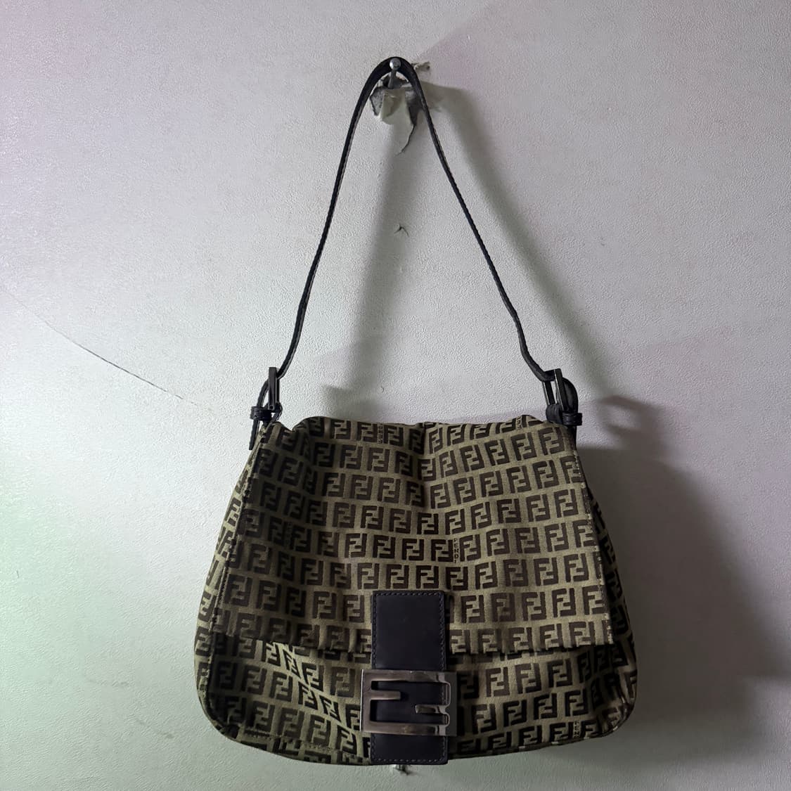 펜디 FF 주카패턴 맘마백 숄더&토트백 상품이미지2
