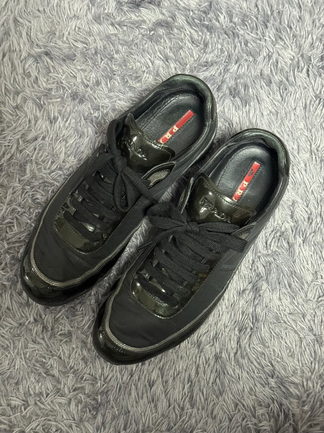 프라다스포츠 블랙 스니커즈 상품이미지3