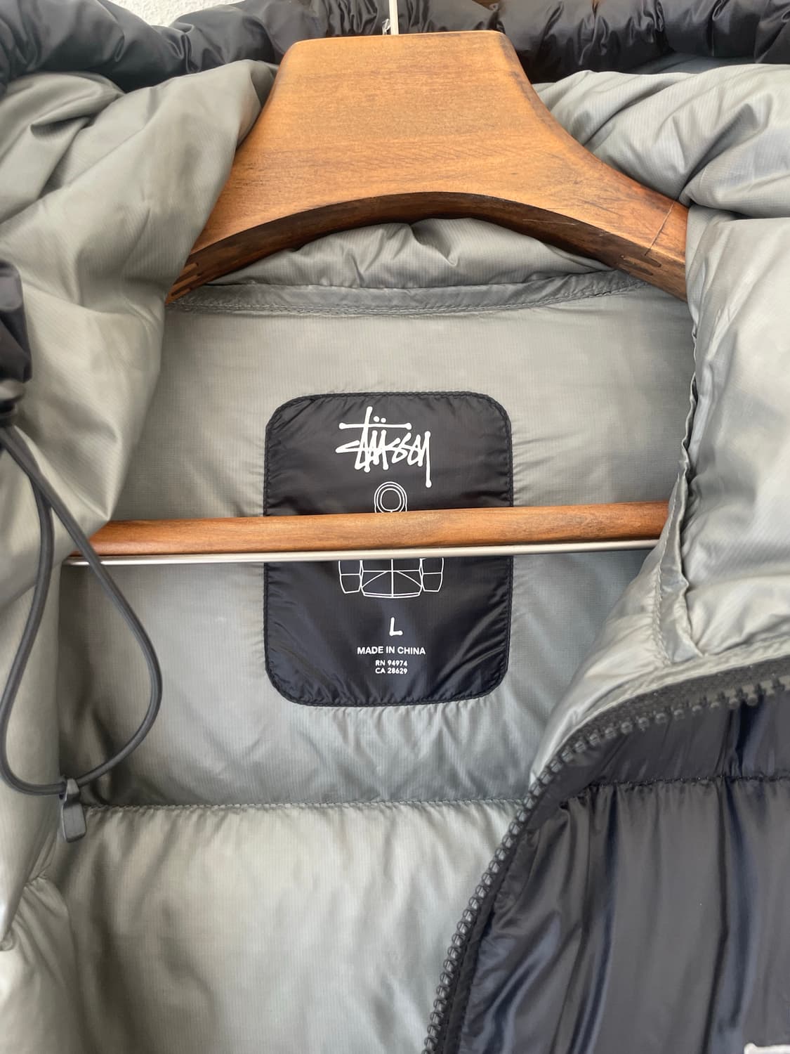 스투시 다운 파카 마이크로 립스탑 팬텀 블랙 상품이미지3