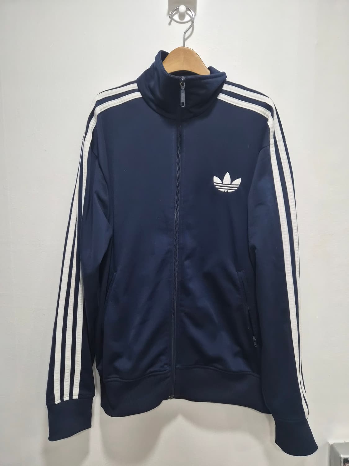 100) 아디다스 파이어버드 네이비 트랙탑 져지 팝니다 상품이미지1