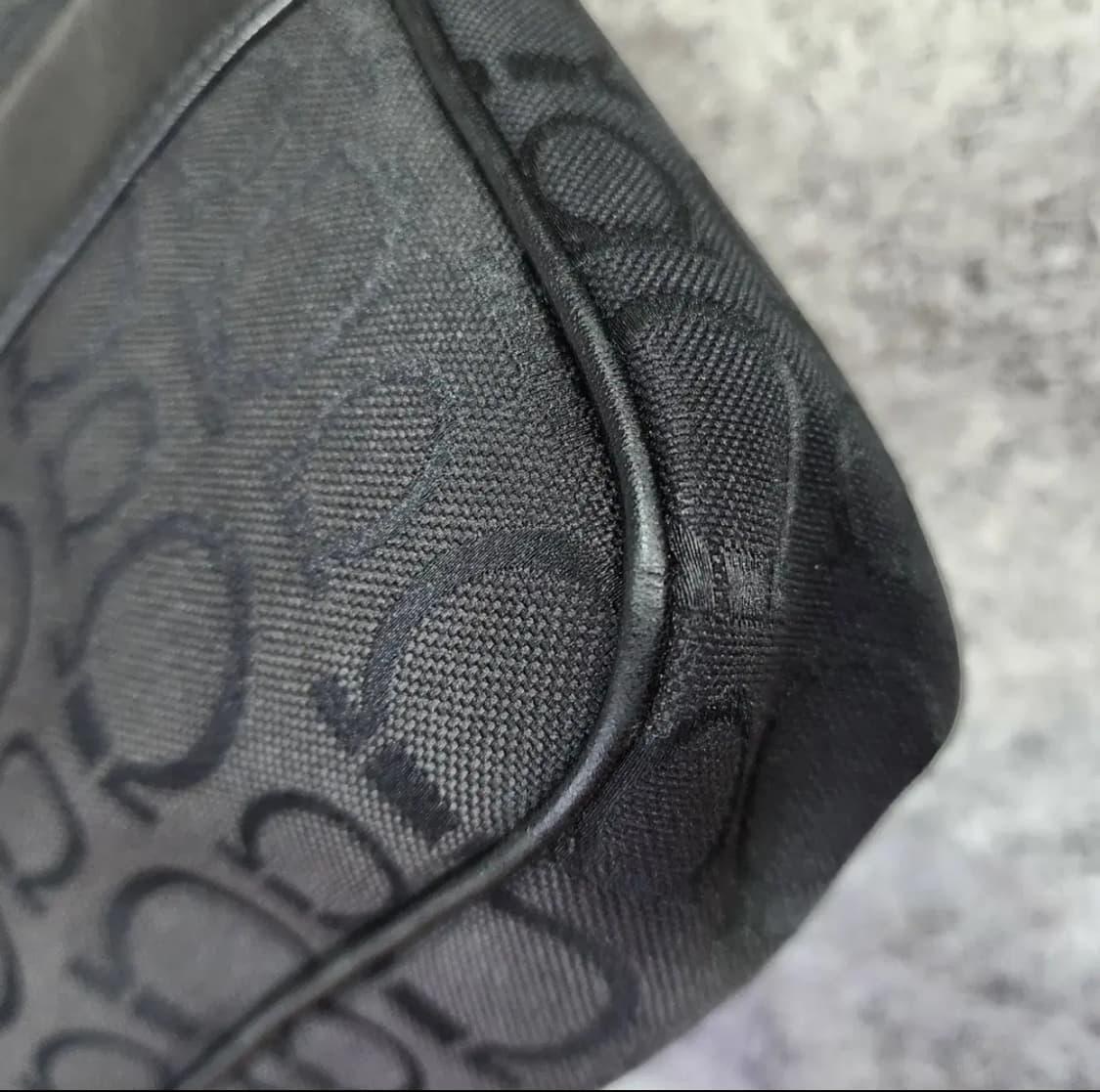 페라가모 자카드 숄더백 상품이미지5