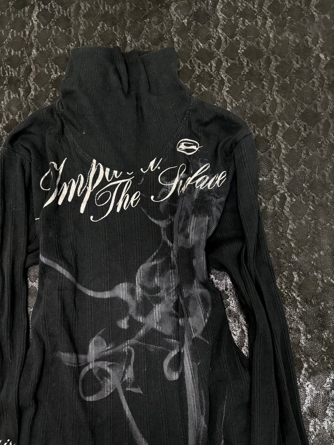 “Impala” 00‘s Smoke Print High Neck Slee 상품이미지3