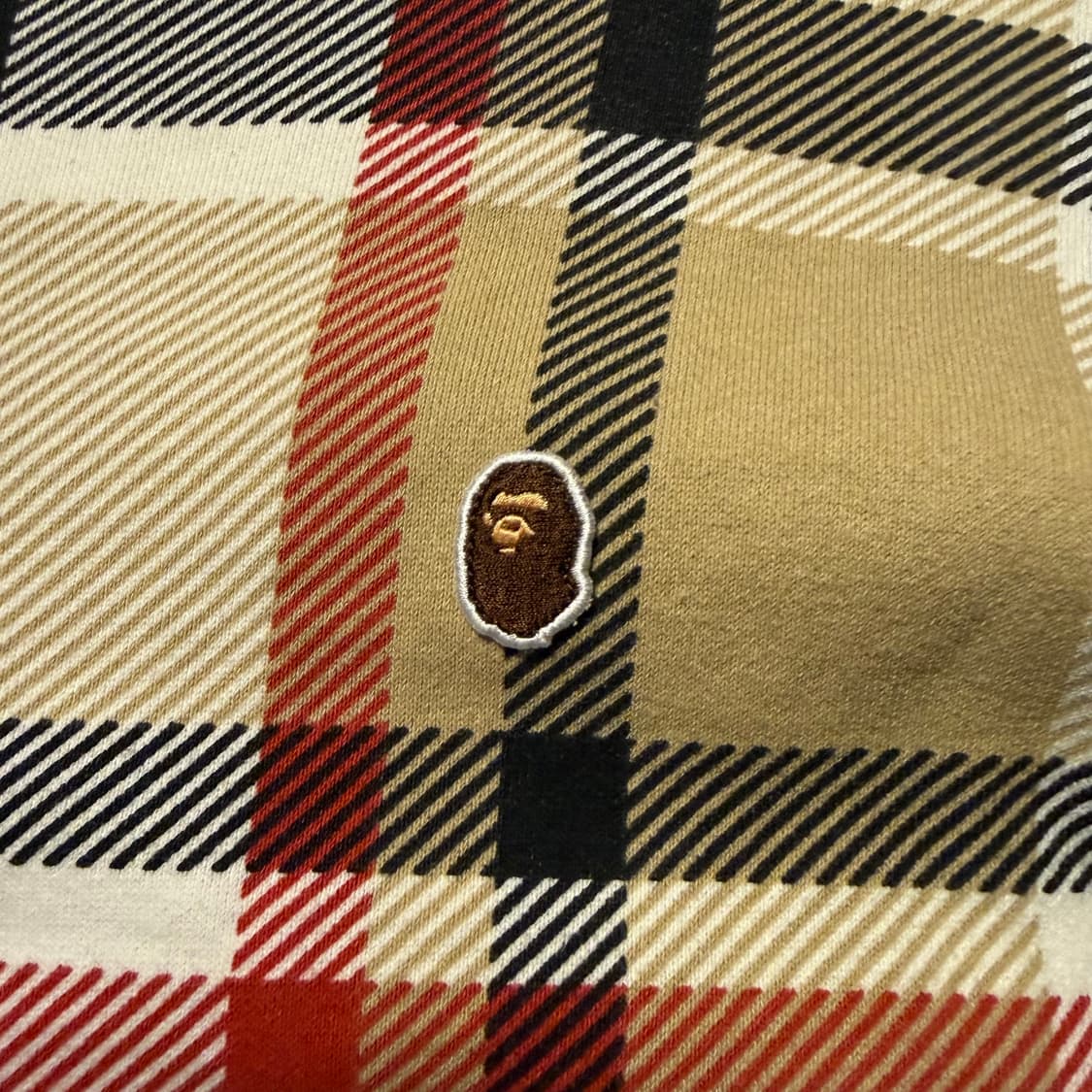 베이프 체크 맨투맨 상품이미지3