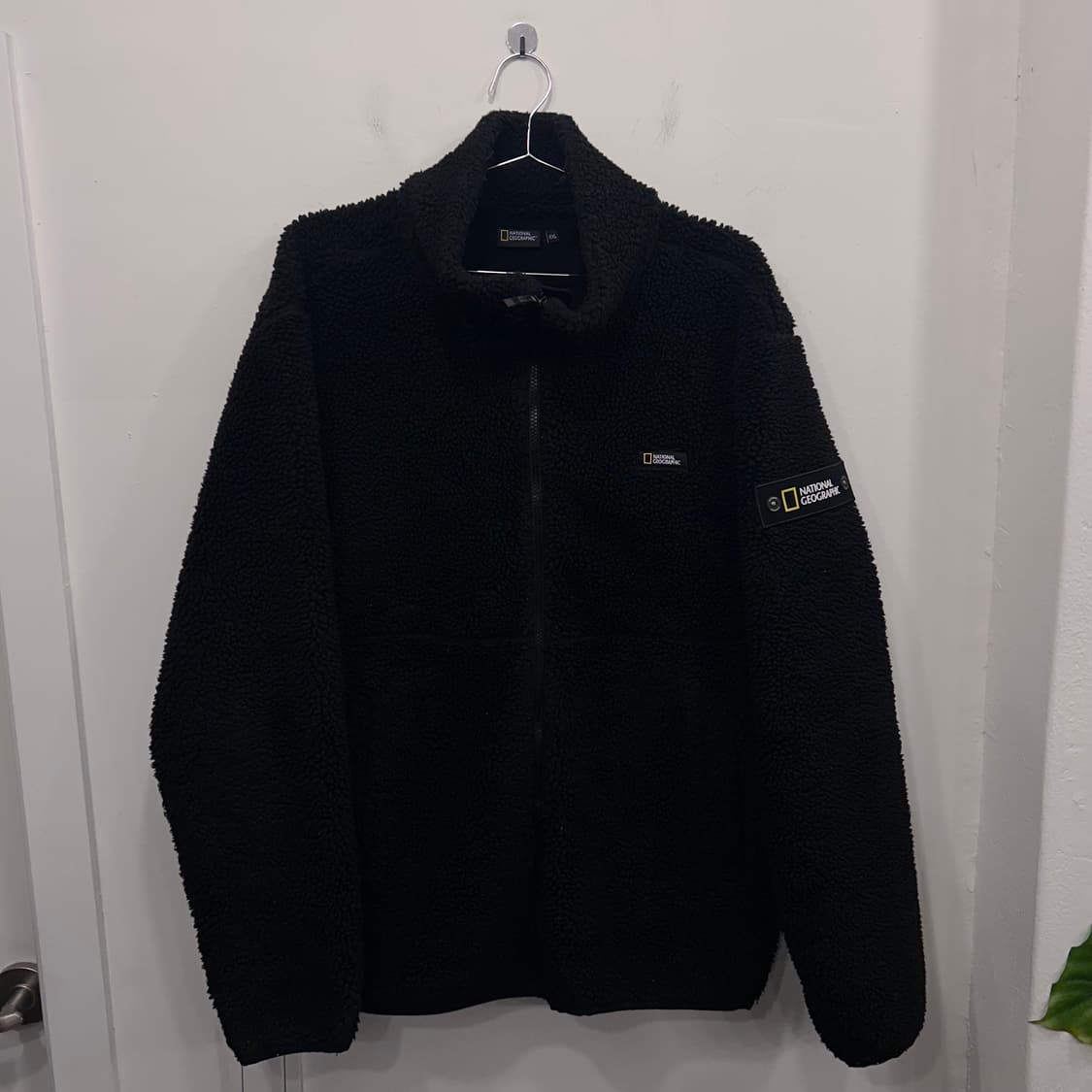 내셔널지오그래픽 슬리브와펜 뽀글이 플리스 상품이미지2