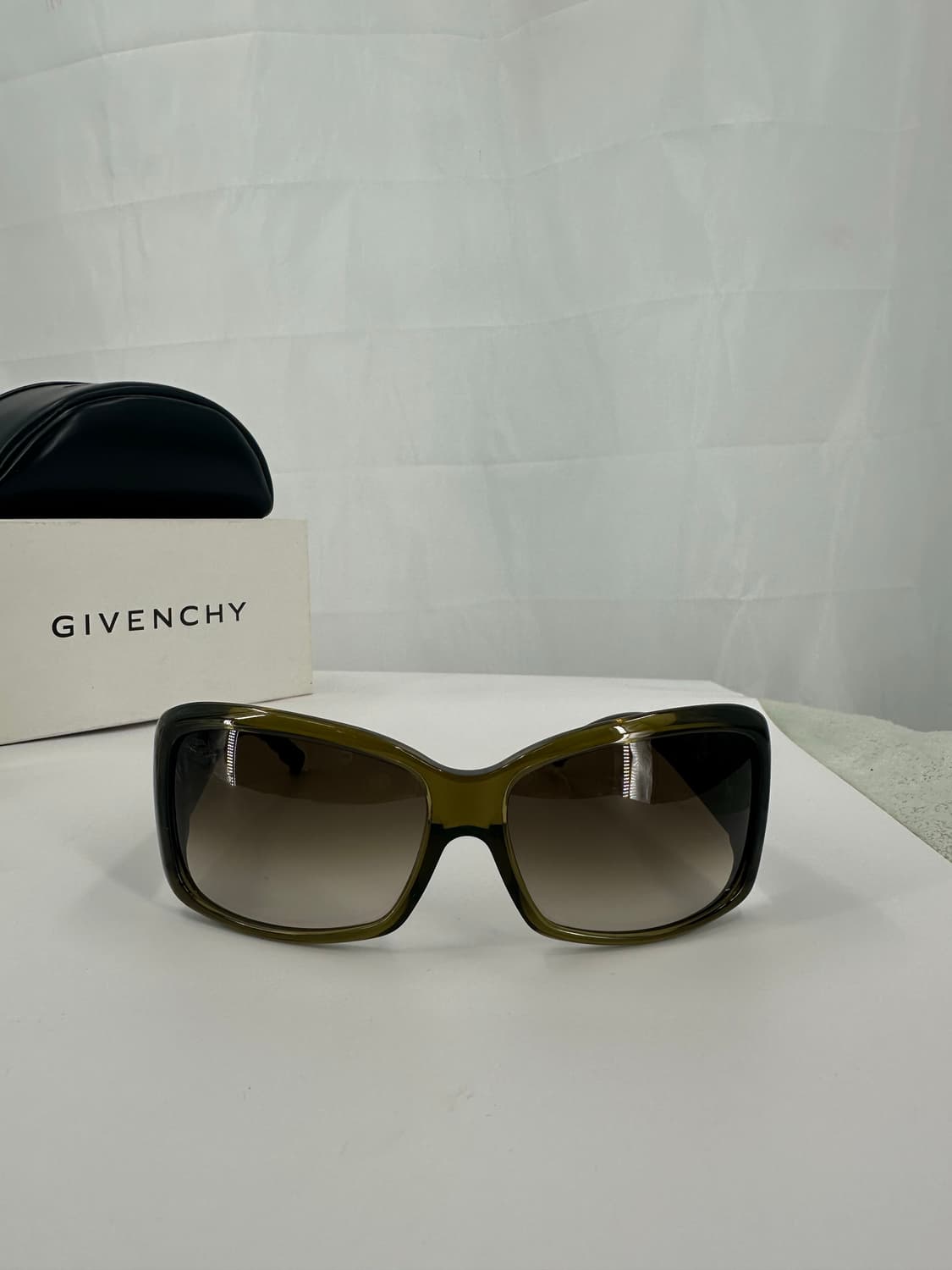 [새상품 무료배송] 정품 지방시 Made in Italy 선글라스 상품이미지10