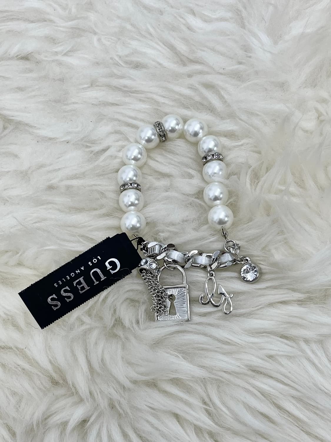 게스 진주 참 팔찌 상품이미지2