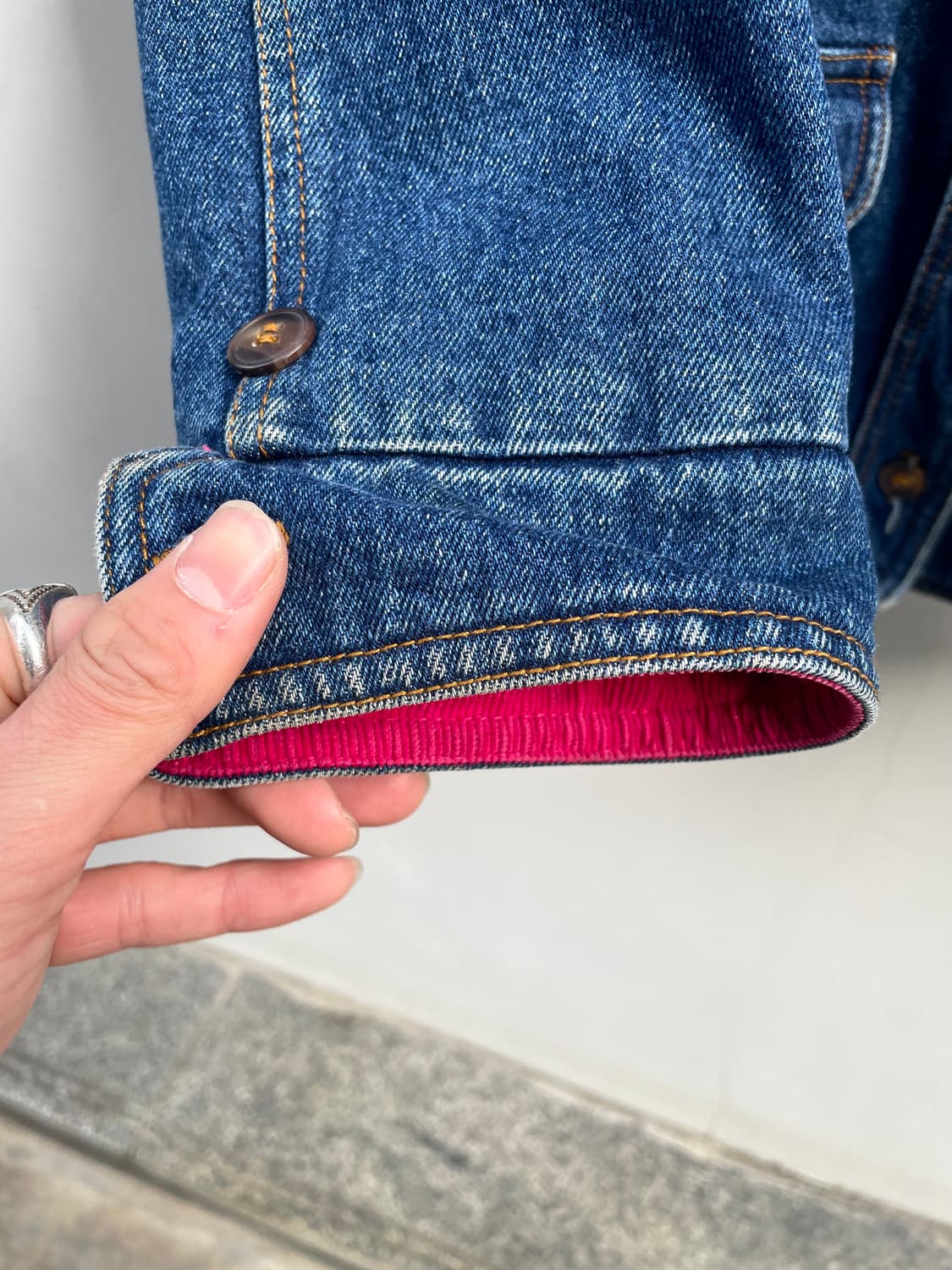 London Fog denim jacket with pink detail 상품이미지4