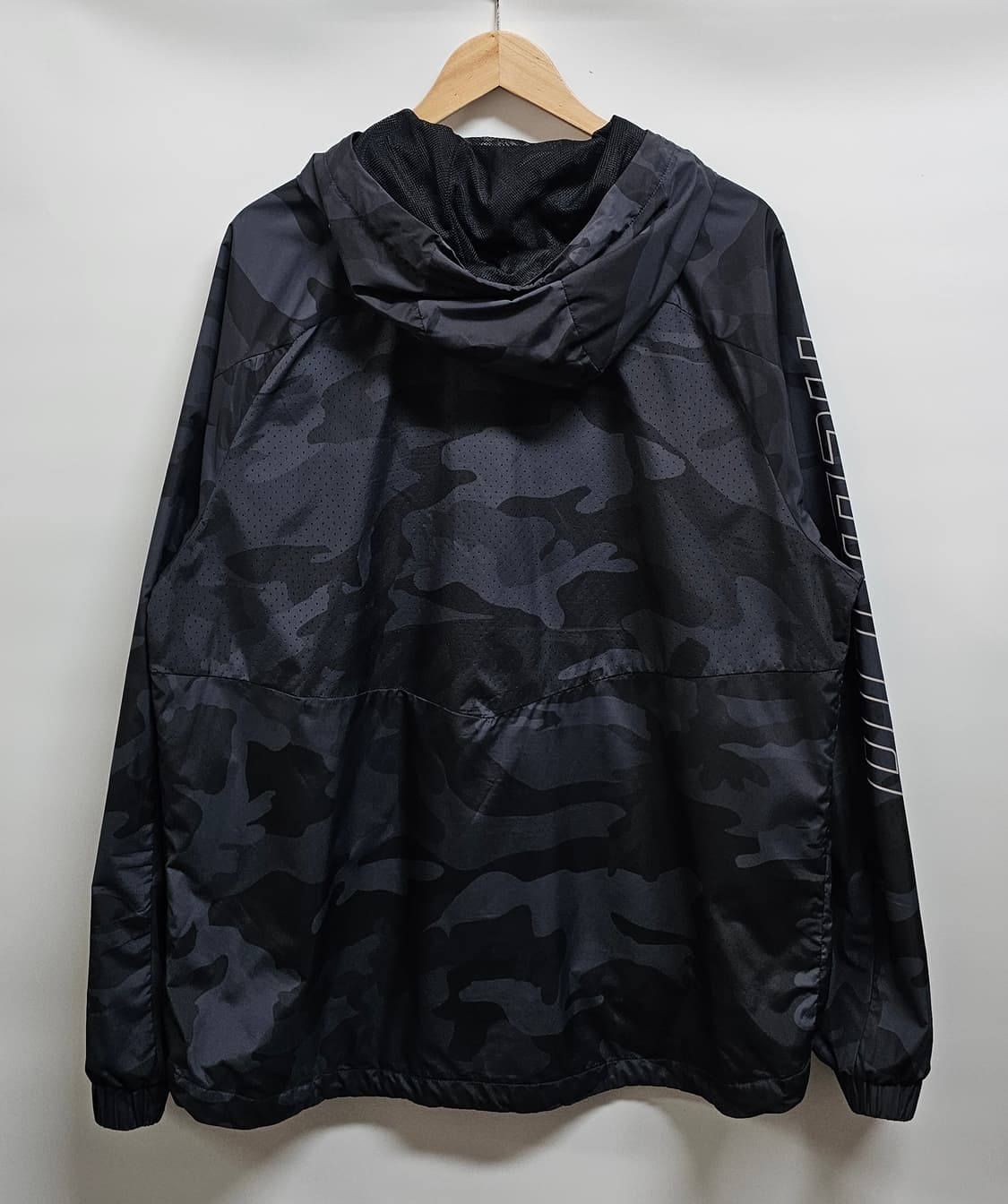 뉴에라 카모 바람막이 후드 자켓 XL 상품이미지2