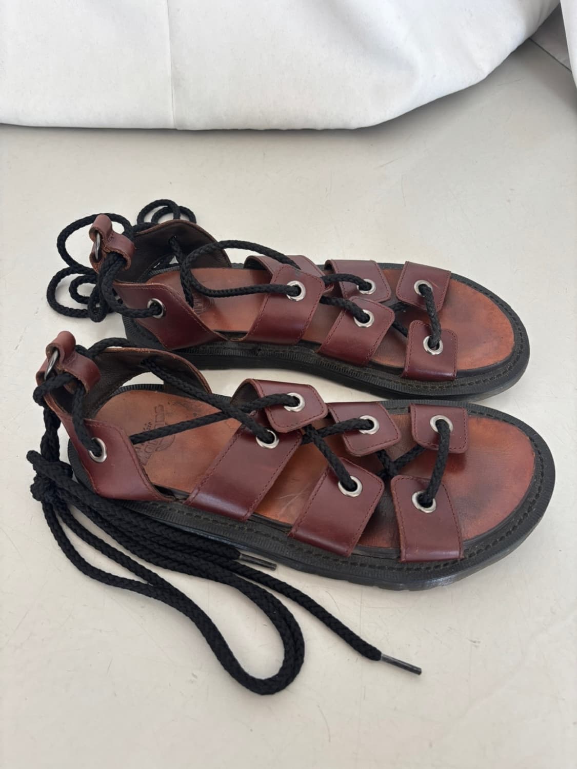 Dr.Martens Gladiator Sandal 상품이미지4