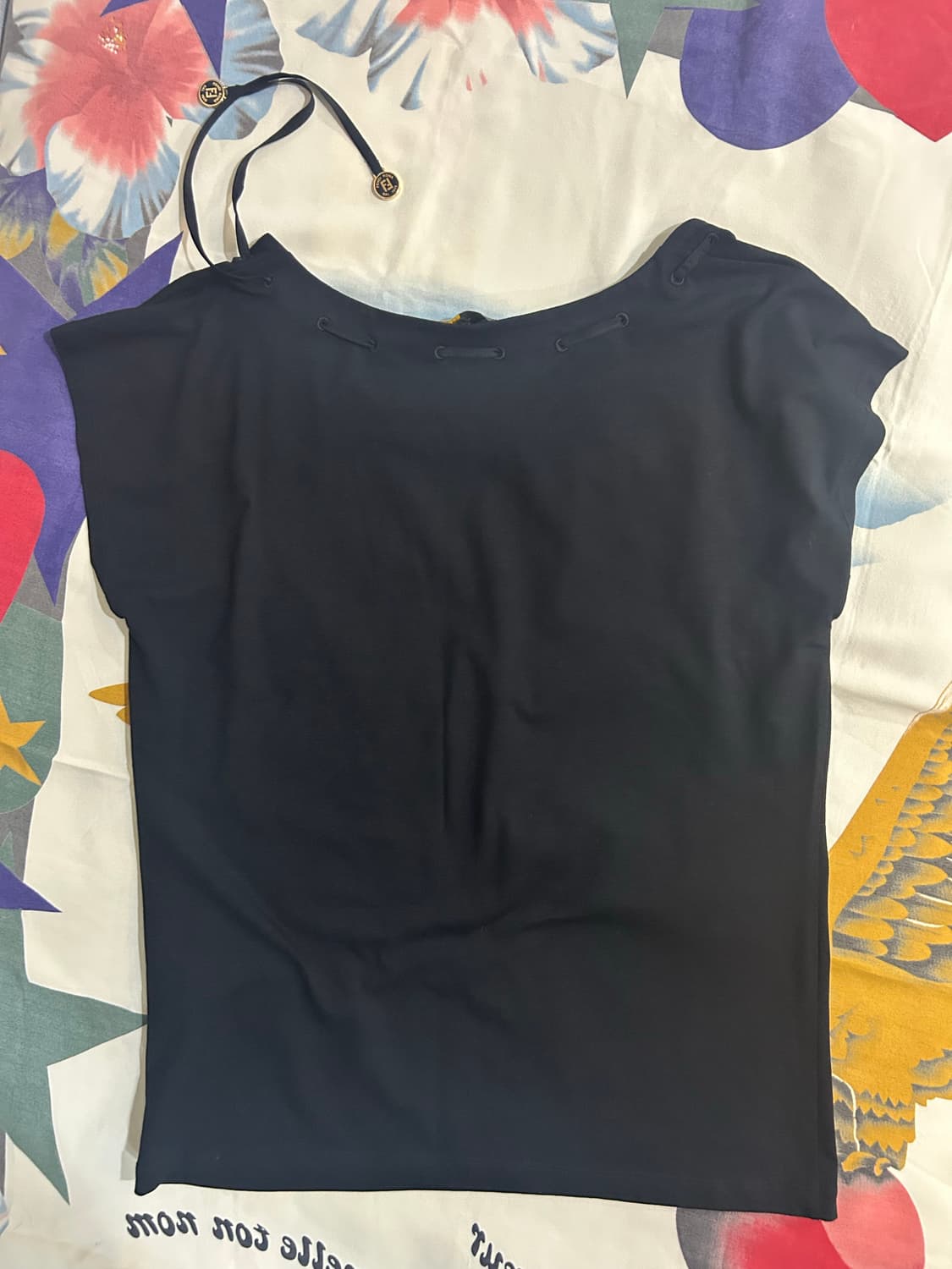 펜디 블랙 실크 탑38 상품이미지4