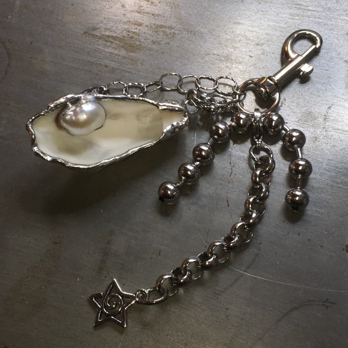 베키 어비스 체인 키링 상품이미지1